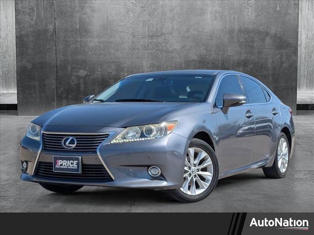 used 2014 Lexus ES 300h car, priced at $13,791