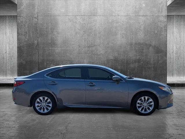 used 2014 Lexus ES 300h car, priced at $13,791