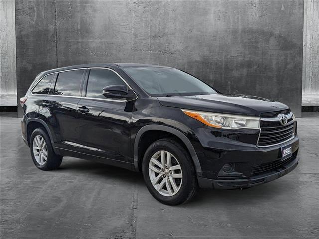 used 2014 Toyota Highlander car, priced at $14,596