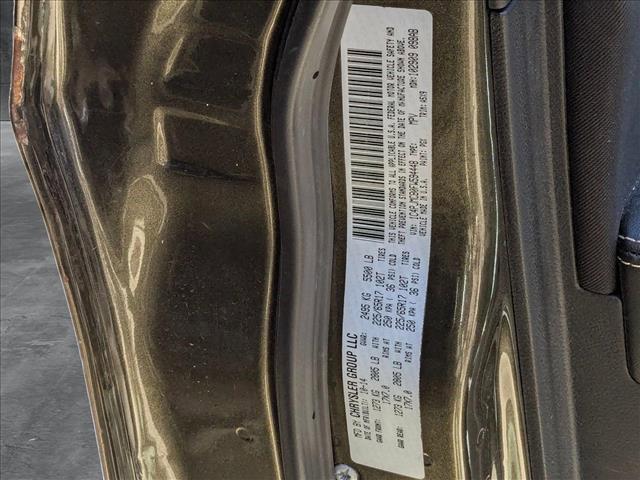 used 2015 Jeep Cherokee car, priced at $12,991