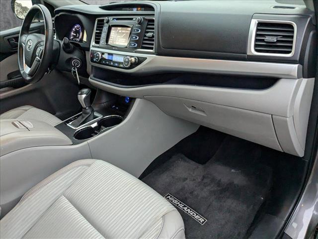 used 2015 Toyota Highlander car, priced at $17,993