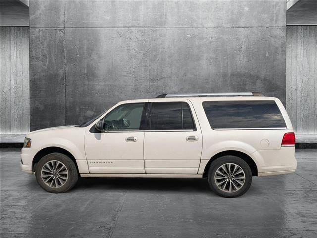 used 2015 Lincoln Navigator car, priced at $14,995