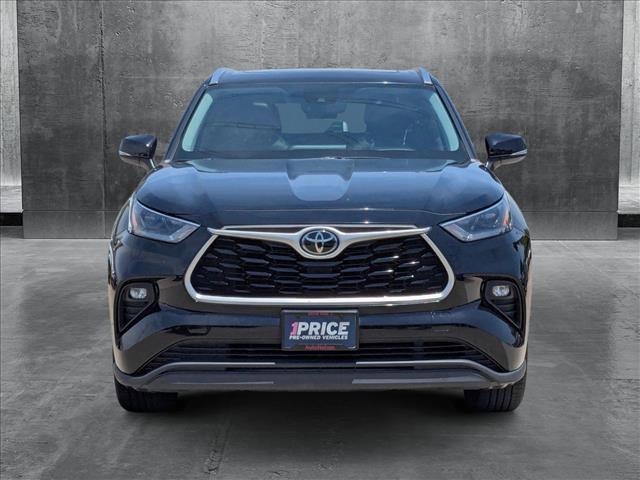 used 2021 Toyota Highlander car, priced at $27,991