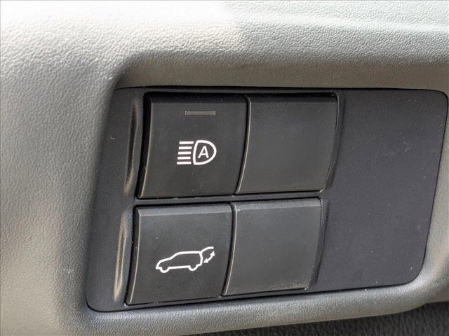 used 2021 Toyota Highlander car, priced at $27,991