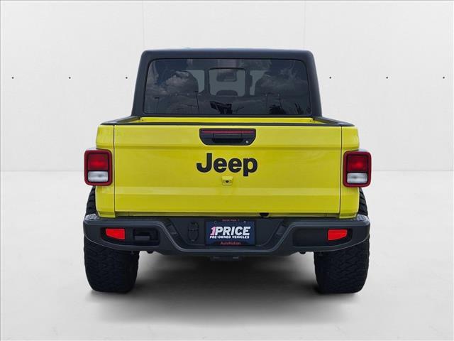 used 2024 Jeep Gladiator car, priced at $35,629