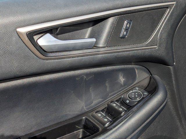 used 2015 Ford Edge car, priced at $13,991