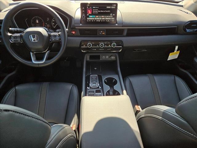 used 2025 Honda Pilot car, priced at $39,981