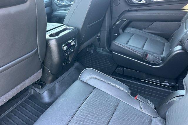 used 2024 GMC Yukon car, priced at $76,800