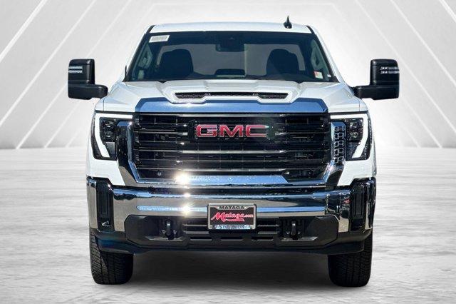 new 2024 GMC Sierra 2500 car, priced at $64,950