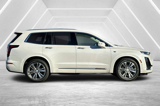 new 2025 Cadillac XT6 car, priced at $66,165