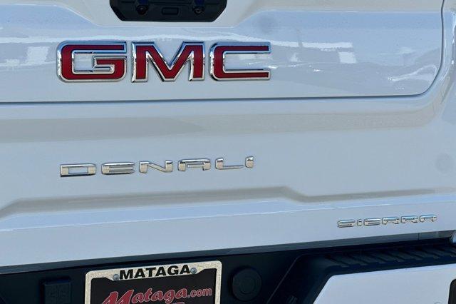 new 2024 GMC Sierra 2500 car, priced at $91,050