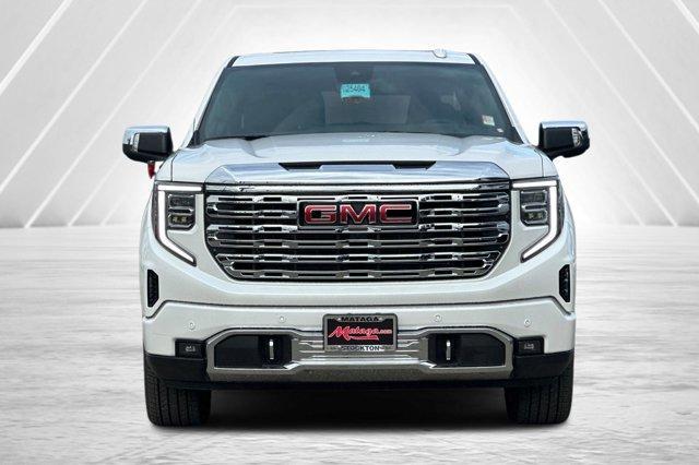 new 2025 GMC Sierra 1500 car, priced at $82,005