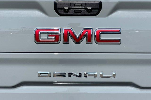 new 2024 GMC Sierra 1500 car, priced at $79,275