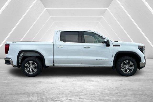 new 2024 GMC Sierra 1500 car, priced at $55,945