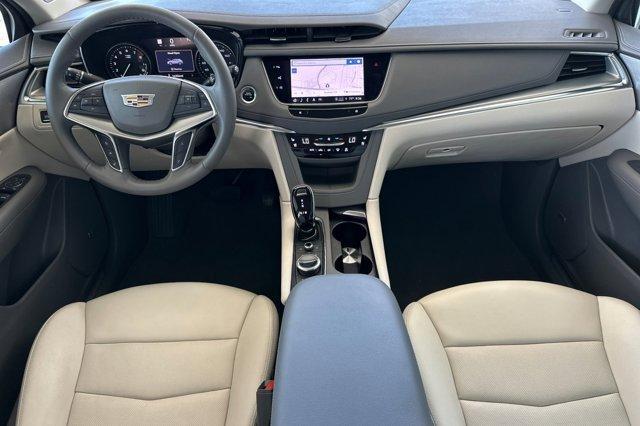 used 2022 Cadillac XT5 car, priced at $41,348