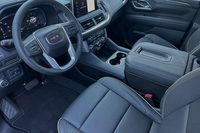 new 2024 GMC Yukon XL car, priced at $80,145