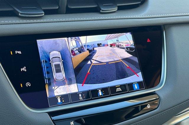 new 2025 Cadillac XT5 car, priced at $56,790