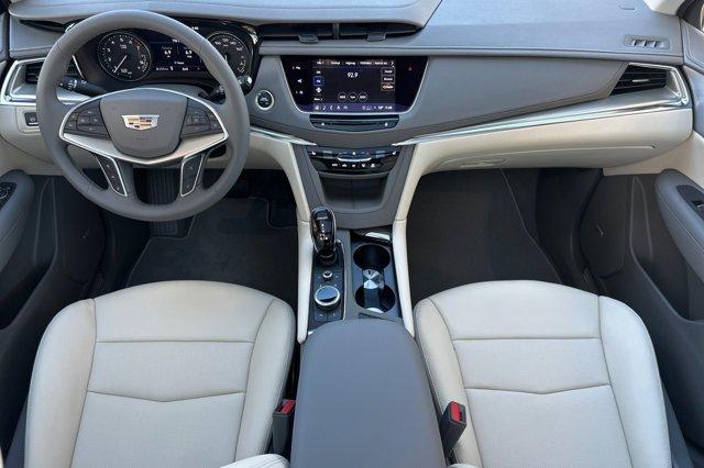 new 2025 Cadillac XT5 car, priced at $56,790