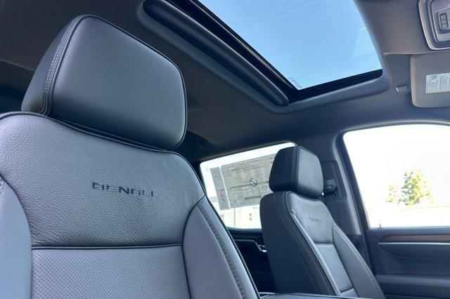 new 2025 GMC Sierra 1500 car, priced at $76,155