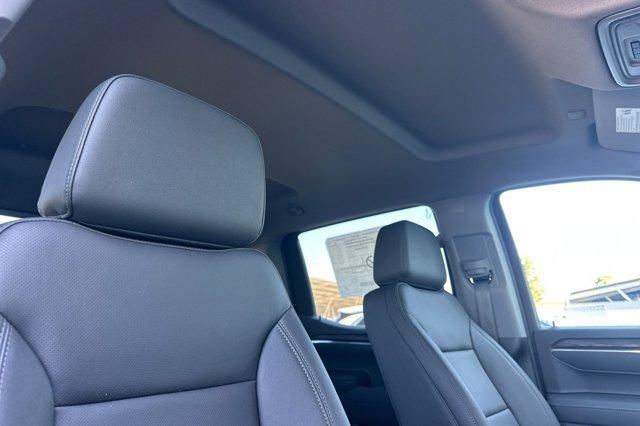 new 2025 GMC Sierra 1500 car, priced at $66,025