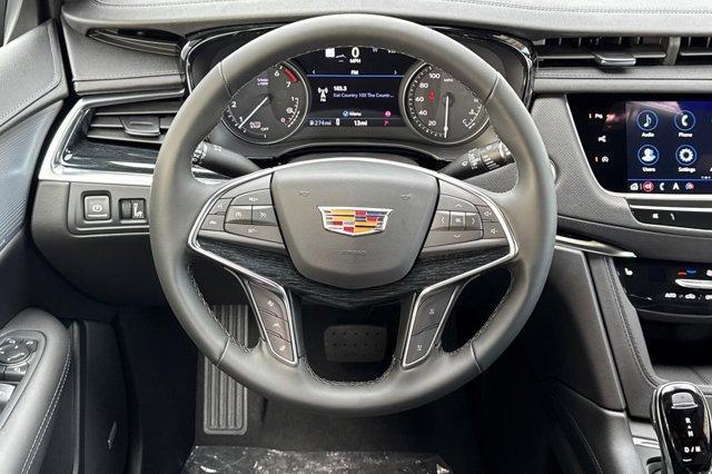 new 2025 Cadillac XT5 car, priced at $56,790