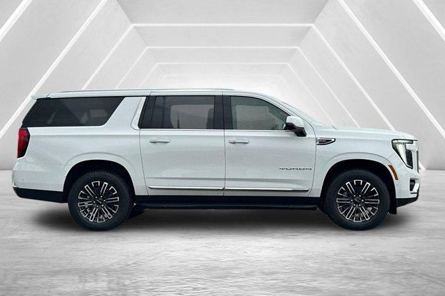 new 2025 GMC Yukon XL car, priced at $75,195