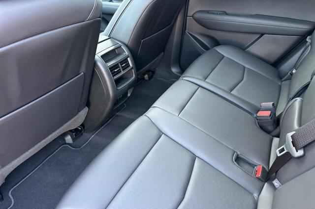 new 2025 Cadillac XT5 car, priced at $56,190