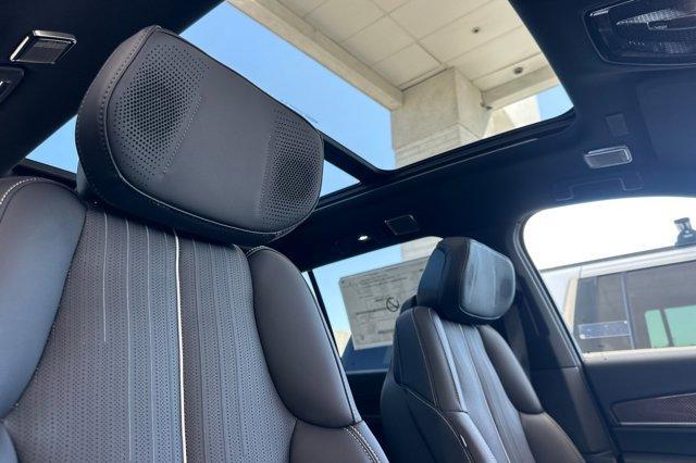 new 2026 Cadillac VISTIQ car, priced at $82,495