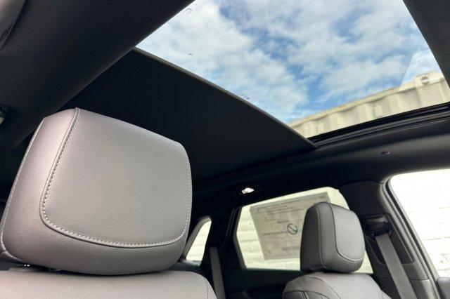new 2025 Cadillac XT5 car, priced at $56,890