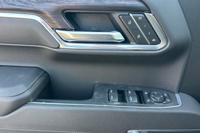 new 2025 GMC Sierra 1500 car, priced at $66,230