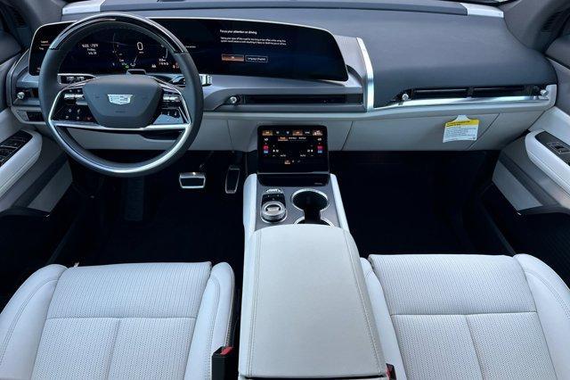 new 2026 Cadillac VISTIQ car, priced at $81,015
