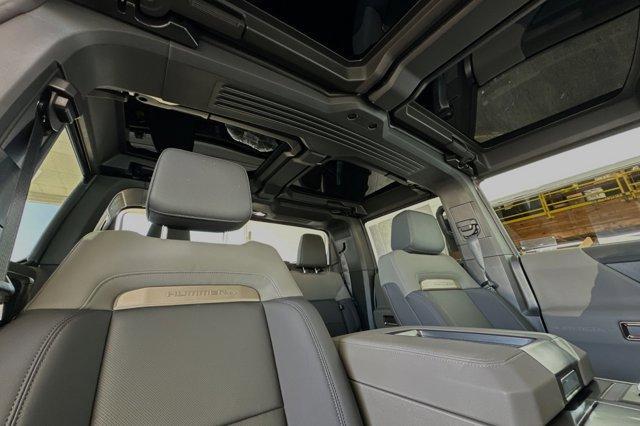 new 2024 GMC HUMMER EV Pickup car, priced at $131,170