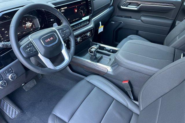 new 2025 GMC Sierra 1500 car, priced at $64,655