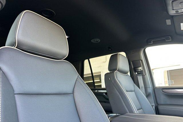 new 2025 GMC Yukon car, priced at $77,280