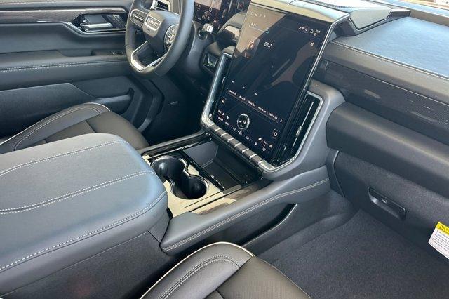 new 2025 GMC Yukon car, priced at $77,280
