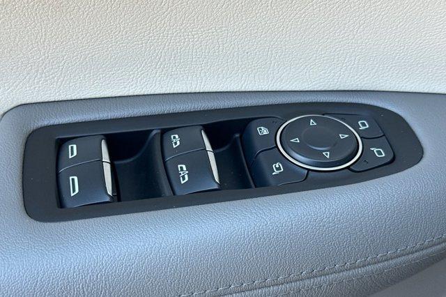 used 2024 Cadillac XT5 car, priced at $46,789