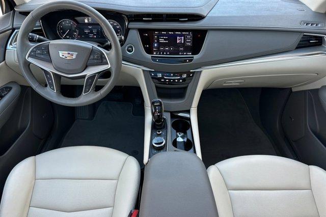 used 2024 Cadillac XT5 car, priced at $46,789