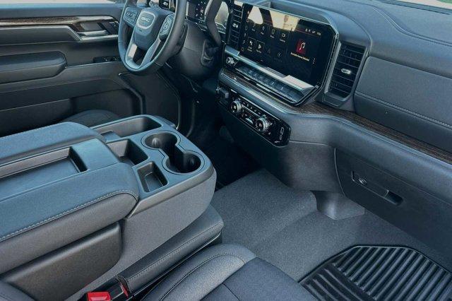 new 2024 GMC Sierra 2500 car, priced at $72,260