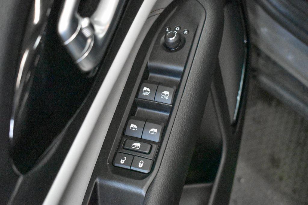 used 2022 Jeep Compass car, priced at $24,000