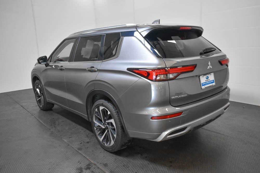 used 2024 Mitsubishi Outlander car, priced at $28,500