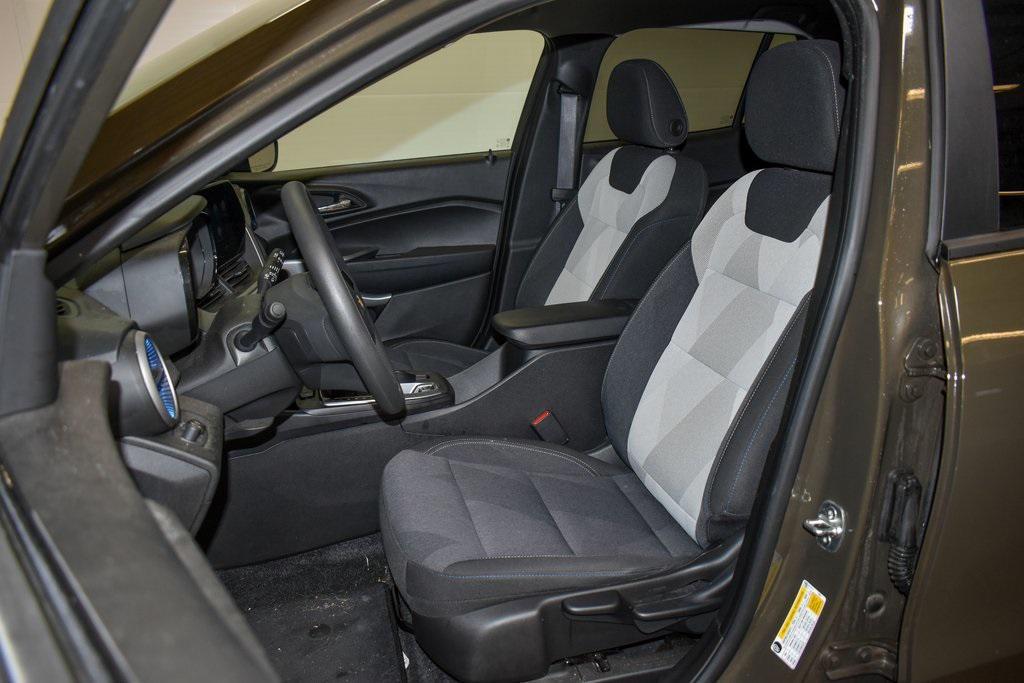 used 2024 Chevrolet Trax car, priced at $20,528