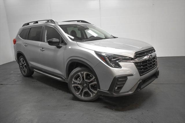 used 2025 Subaru Ascent car, priced at $43,000