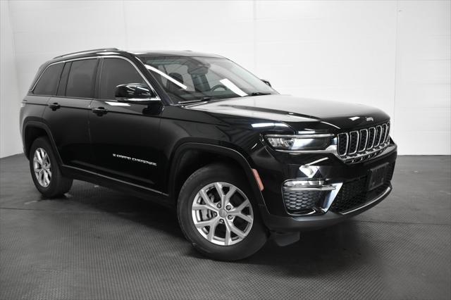 used 2022 Jeep Grand Cherokee car, priced at $33,250