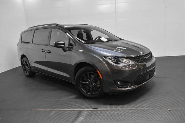 used 2020 Chrysler Pacifica car, priced at $28,295