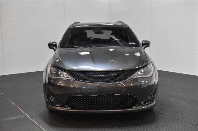 used 2020 Chrysler Pacifica car, priced at $28,295