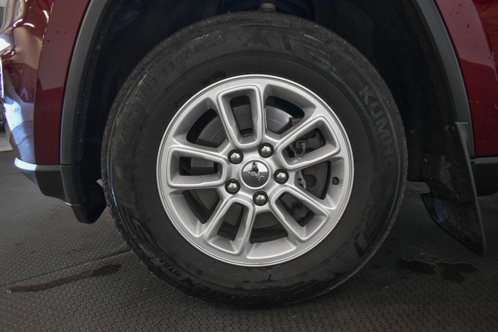 used 2018 Jeep Grand Cherokee car, priced at $15,300