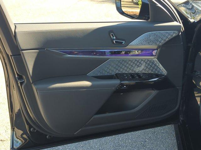 used 2024 BMW i7 car, priced at $122,962