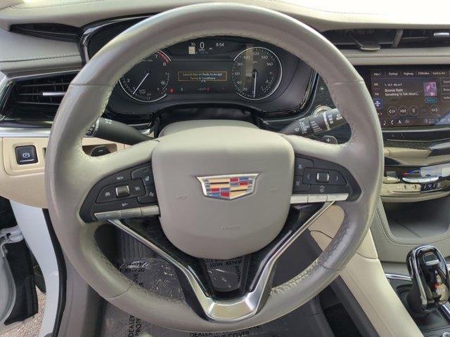 used 2023 Cadillac XT6 car, priced at $35,997