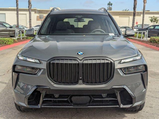 new 2025 BMW X7 car, priced at $107,575