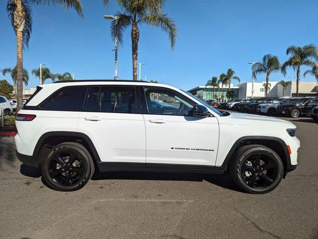 used 2023 Jeep Grand Cherokee car, priced at $35,368